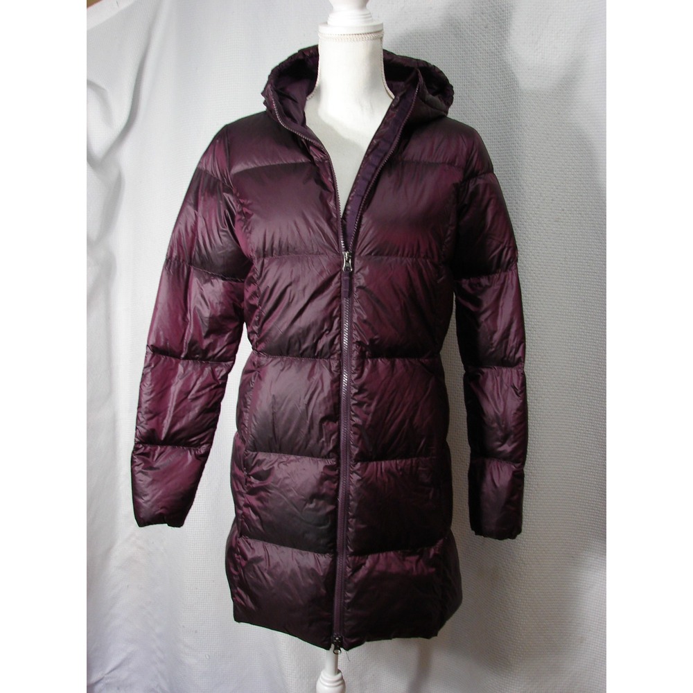 Eddie Bauer Luna Peak Down Parka Women's Size S Purple EB 550 Full Zip Puffer